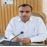 हरिद्वार: अब गांव में ही होगा समस्याओं का समाधान, DM मयूर दीक्षित की पहल पर 25 ‘मिनी सचिवालय’ शुरू