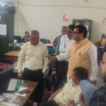 गैस वितरण प्रणाली में हो रही मनमानी पर फूटा गुस्सा,घटतौली अवैध वसूली के आरोप , जिला प्रधान संगठन ने डीएम, एस पी से की भेंट