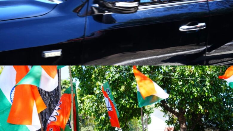 देवभूमि में प्रधानमंत्री का भव्य स्वागत, 12 किमी लंबे रोड शो में बड़ी संख्या में उमड़े लोग,प्रधानमंत्री मोदी ने कहा, देवभूमि से मिलती है ऊर्जा