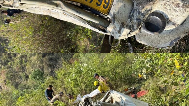 चंबा-कोटी रोड पर भीषण हादसा, अंतिम संस्कार से लौट रहे ग्रामीणों की गाड़ी खाई में गिरी, 8 की मौत
