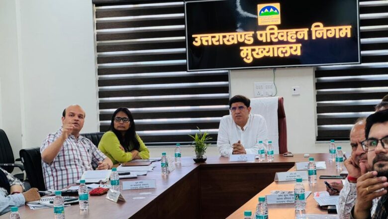 परिवहन मंत्री प्रदीप बत्रा ने किया UTC मुख्यालय का औचक निरीक्षण; यात्री सुविधाओं और आधुनिक तकनीक पर दिया जोर