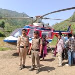 केदारनाथ से देहरादून जा रहे हेलीकॉप्टर की टिहरी में इमरजेंसी लैंडिंग, सभी यात्री सुरक्षित