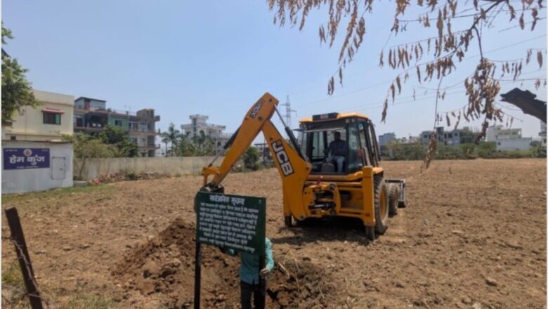एमडीडीए का अवैध कॉलोनियों पर बड़ा प्रहार: अजबपुर कला में 8 बीघा पर की जा रही अवैध प्लॉटिंग ध्वस्त