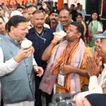 टनकपुर से कैलाश मानसरोवर यात्रा के प्रथम दल को मुख्यमंत्री  पुष्कर सिंह धामी ने हरी झंडी दिखाकर किया रवाना