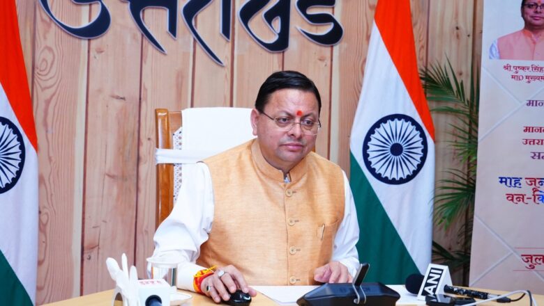 मुख्यमंत्री ने भारी बारिश के मद्देनज़र अधिकारियों को सतर्क रहने के दिए निर्देश