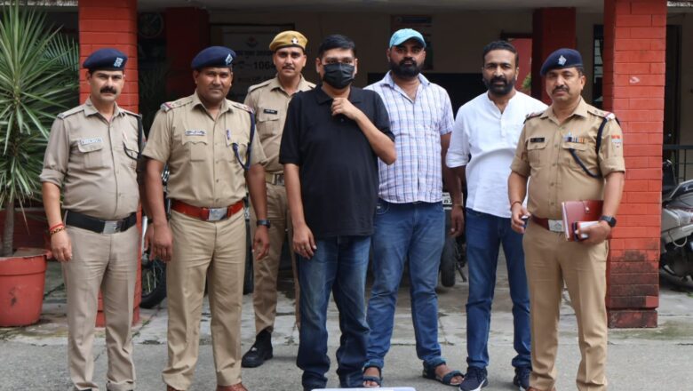 देहरादून: खुद को IPS, रॉ एजेंट और आर्मी अफसर बताने वाला महाठग गिरफ्तार, रसूख दिखाकर ऐंठ चुका था लाखों रुपये