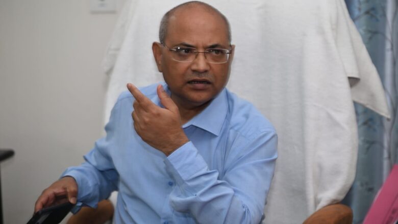 13 अगस्त तक दर्ज कराएं मतदाता सूची पर दावे व आपत्तियां, बैठक में बोले आयुक्त