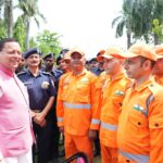मुख्यमंत्री पुष्कर सिंह धामी ने एनडीआरएफ बटालियन गदरपुर का किया भ्रमण, जवानों से संवाद कर आपदा प्रबंधन व्यवस्थाओं की ली जानकारी