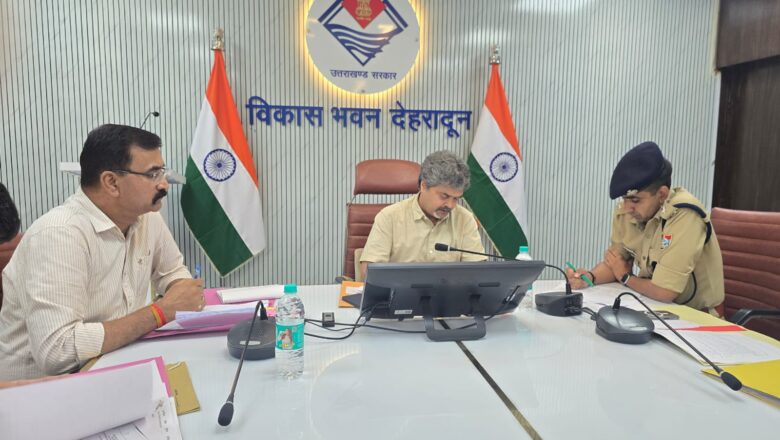 राष्ट्रीय अनुसूचित जाति आयोग के निदेशक श्री उत्तम प्रकाश ने की एससी/एसटी अत्याचार निवारण अधिनियम से संबंधित मामलों की समीक्षा