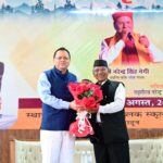 मुख्यमंत्री धामी ने ‘नरेंद्र सिंह नेगी संस्कृति सम्मान समारोह’ में की शिरकत; पुस्तक “Mountain Melodies of Narendra Singh Negi” का किया विमोचन