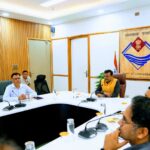 मुख्य सचिव ने ली आपदा प्रबंधन के दृष्टिगत कुंभ मेला-2027 की तैयारियों को लेकर बैठक,इवेक्यूएशन के लिए सेक्टरवाइज प्लान किया जाए तैयारः मुख्य सचिव