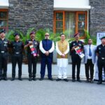 CM धामी ने NIM के चार सफल पर्वतारोहण अभियानों का किया फ्लैग-इन