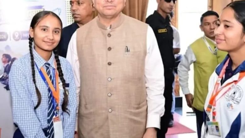 CM धामी ने लवप्रीत की बात पर लगाई मुहर; सरकारी स्कूलों के छात्रों को DBT से मिलेंगे टैबलेट, लवप्रीत के घर भी पहुंचा टैब