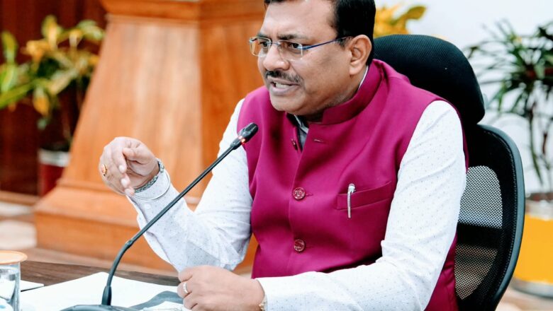 मुख्य सचिव ने की मुख्यमंत्री घोषणाओं की प्रगति की समीक्षा,सीएम घोषणाओं को प्राथमिकता पर लेते हुए निर्धारित समयसीमा में पूर्ण करने के दिए निर्देश
