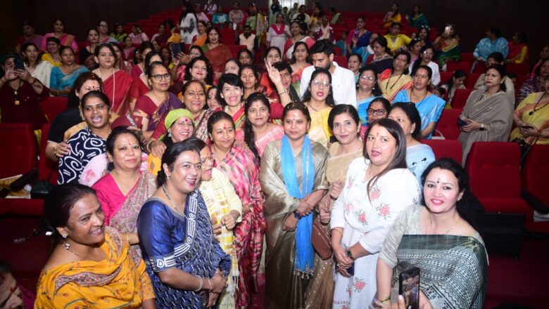 भाजपा महिला मोर्चा की राष्ट्रीय अध्यक्ष रूपकुमारी चौधरी का पहली बार उत्तराखंड आगमन, कार्यकर्ताओं ने किया भव्य स्वागत