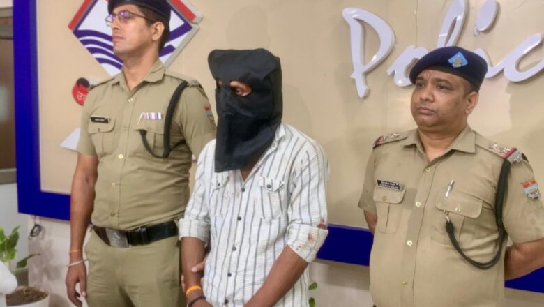विष्णुलोक कॉलोनी में बुजुर्ग दंपत्ति और नौकरानी की हत्या, प्लंबर गिरफ्तार