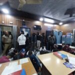 देहरादून में दून पुलिस का ‘ऑपरेशन नाईट स्ट्राइक’: देर रात हुड़दंगियों और नियम तोड़ने वालों पर कसा शिकंजा, 17 गिरफ्तार